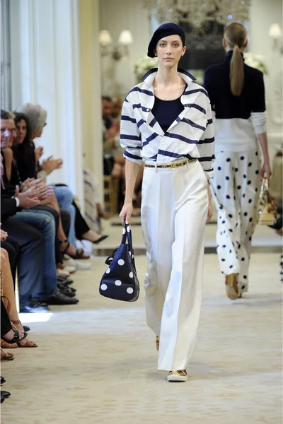 Look 6
